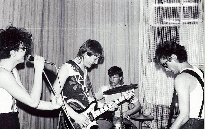 Kurdupel, Dee Dee, Gruby i Miki- praba 1987.jpg - powi�kszenie
